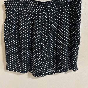 Ellos High Waist Black Polka Dot Shorts